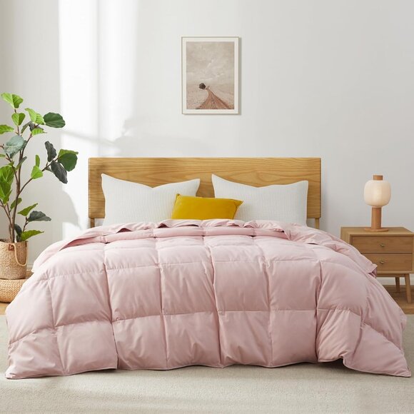Ultra-Soft Breathable Down Comforter in Pink - Queen Size Duvet Insert 88"x88" - Picture 1 of 7